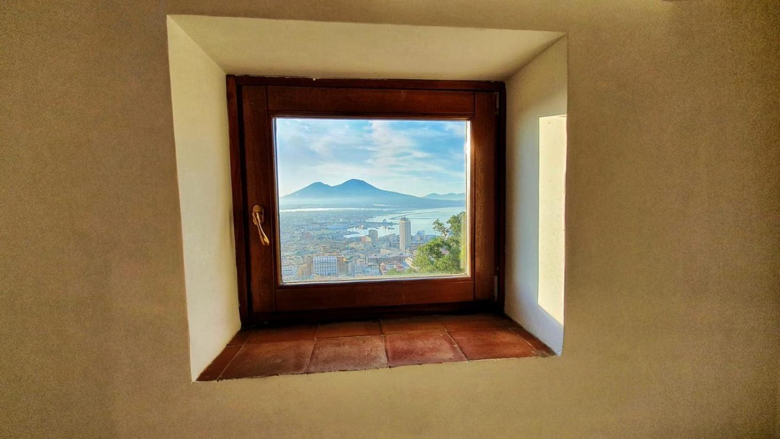Guest House Pedamentina เนเปิลส์ ภายนอก รูปภาพ